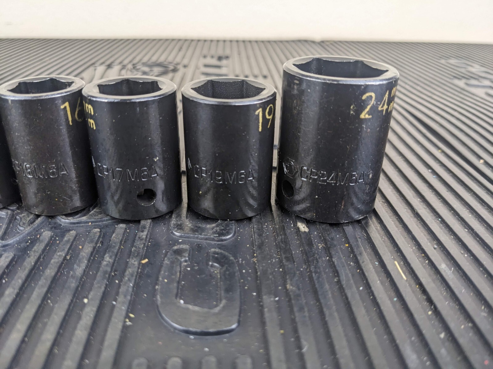 #aw458 MATCO Tools 1/2″ Drive METRIC 6 POINT IMPACT SOCKET SET
