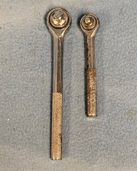 2 Standard Ratchets: 3/8″ Drive 7.25″ long & 1/4″ Drive 5″ long ~ Unbranded