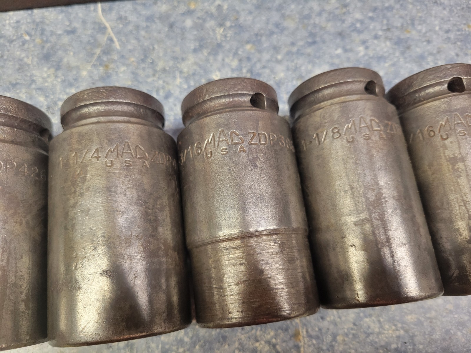 Mac Tools USA 3/4″ Drive 11-Piece Deep Impact Socket Set 3/4 – 1-3/8″