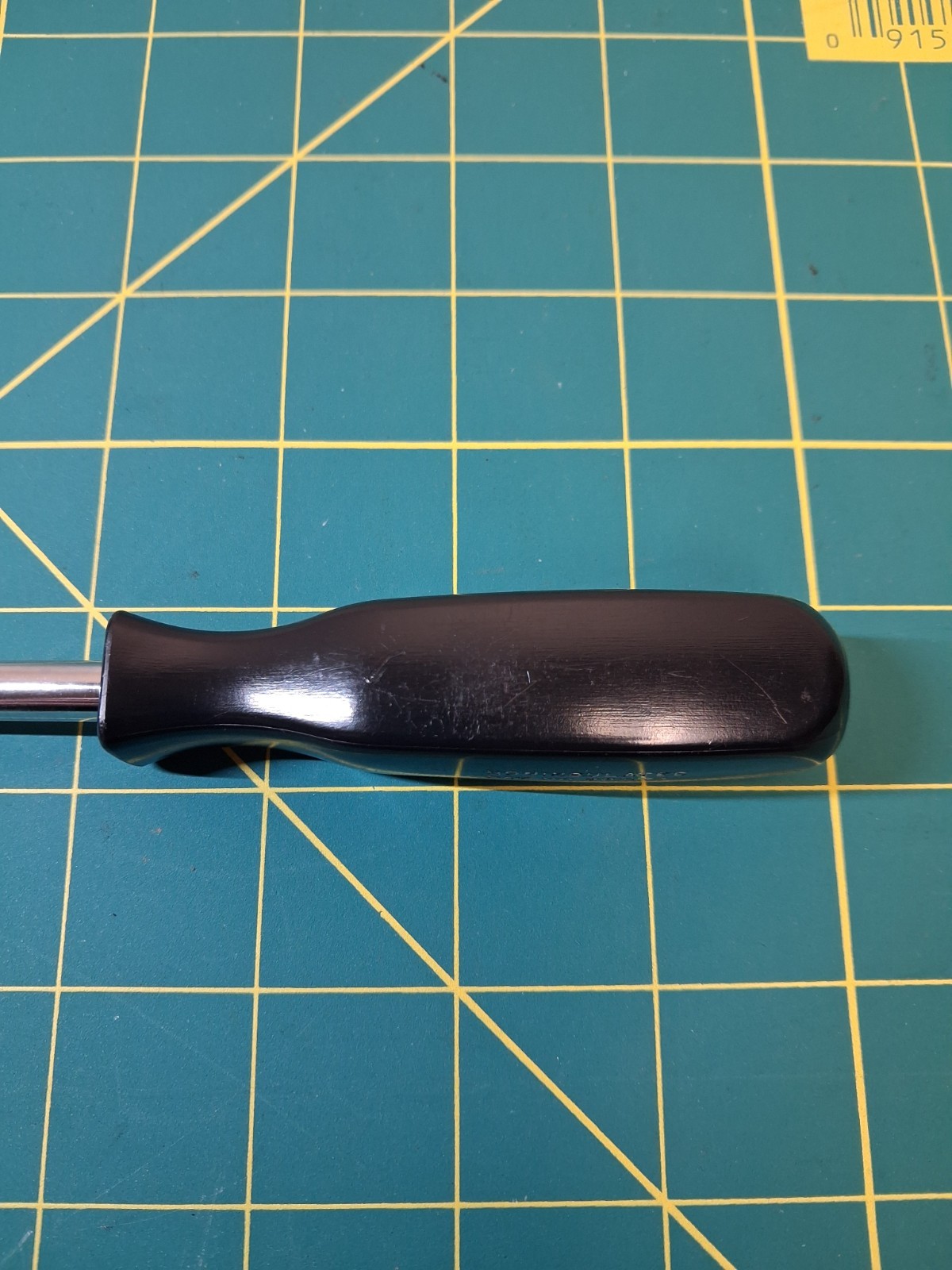 Snap-On TM9CS 1/4 “Drive 9″ Long Shank Socket Driver Black Hard Plastic Handle
