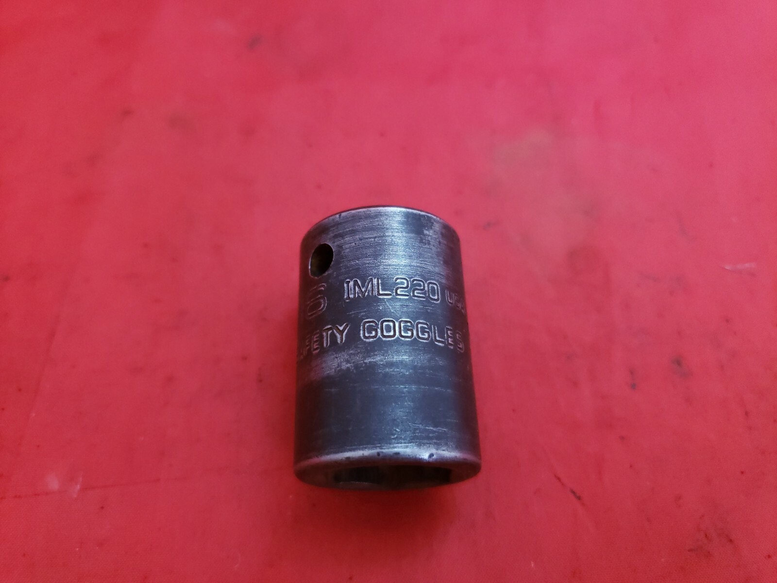 Snap-on New Logo 1/2″ Drive 11/16″ 6 Point Shallow Impact Socket IML220 SAE K16