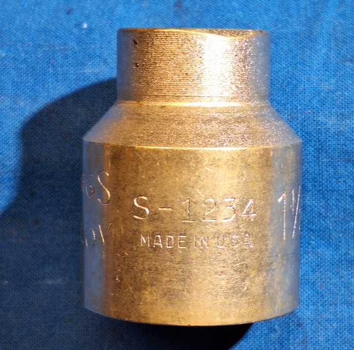 Billings Vitalloy S-1234 1/2″ drive 1-1/16″ shallow 12pt socket