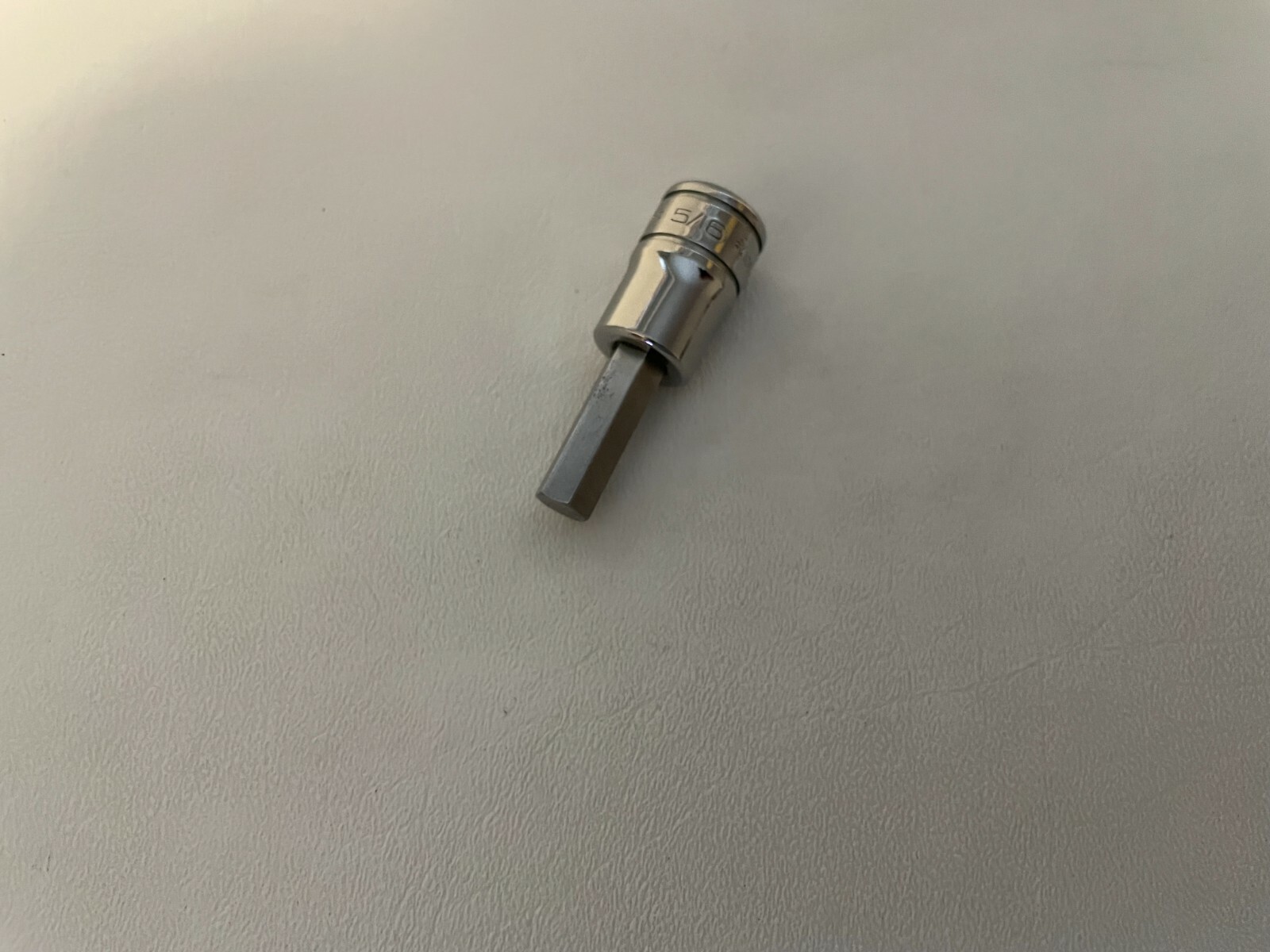 Snap-On Tools USA *MINT 2018* 3/8″ Drive 5/16″ SAE Hex Bit Chrome Socket FA10E