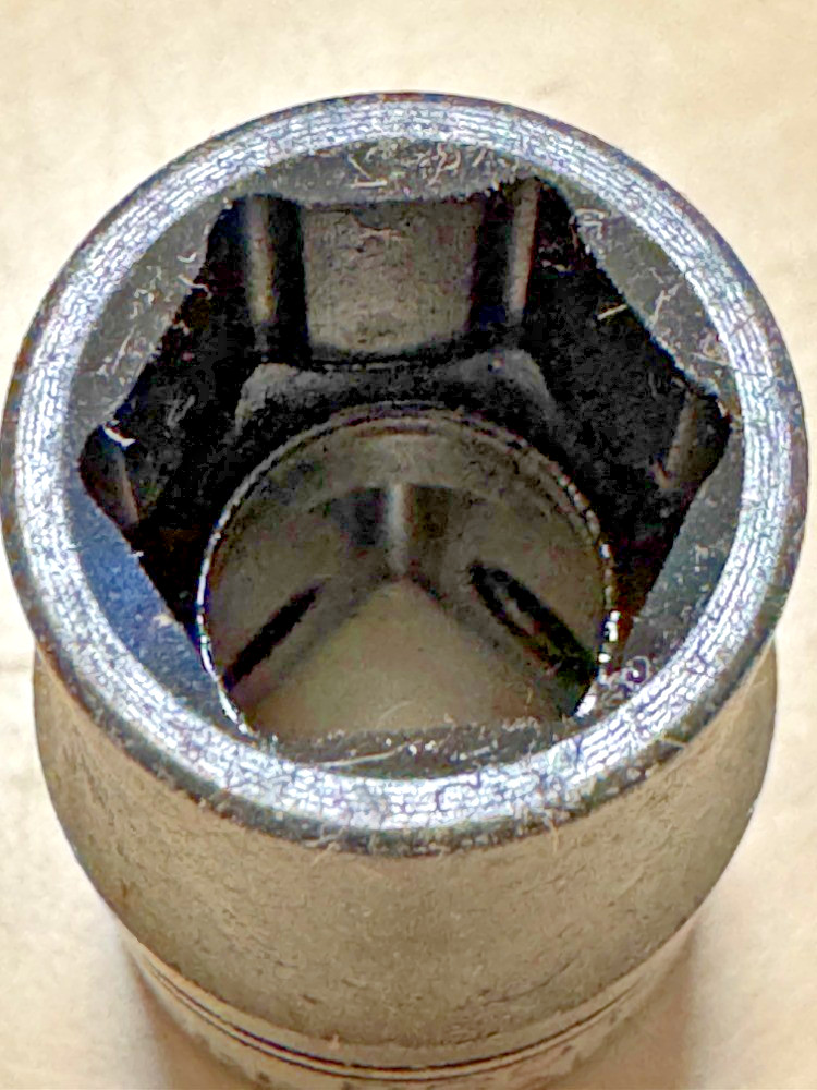 82013M 1/2″ Drive x 13mm Shallow Length 6 Pt Duo-Socket Lifetime Warranty