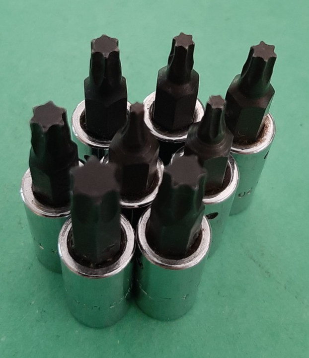 Snap-on USA 8pc 1/4” Drive Torx Bit Driver Socket Set T8 10 15 20 25 27 30 40