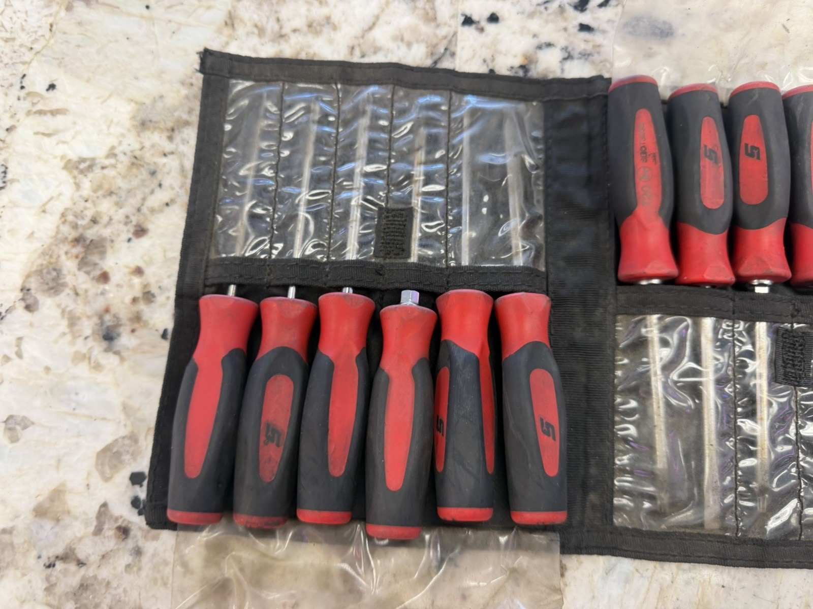 Snap On Pick Screwdriver Torx Set Red PAK562420 Pouch 12 Piece Set As Pictured..
