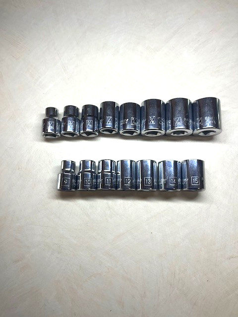 Stanley CR-V Sockets 3/8 drive 8 SAE 5/16-3/4, 7 Metric 9mm-15mm 15 total NWOT