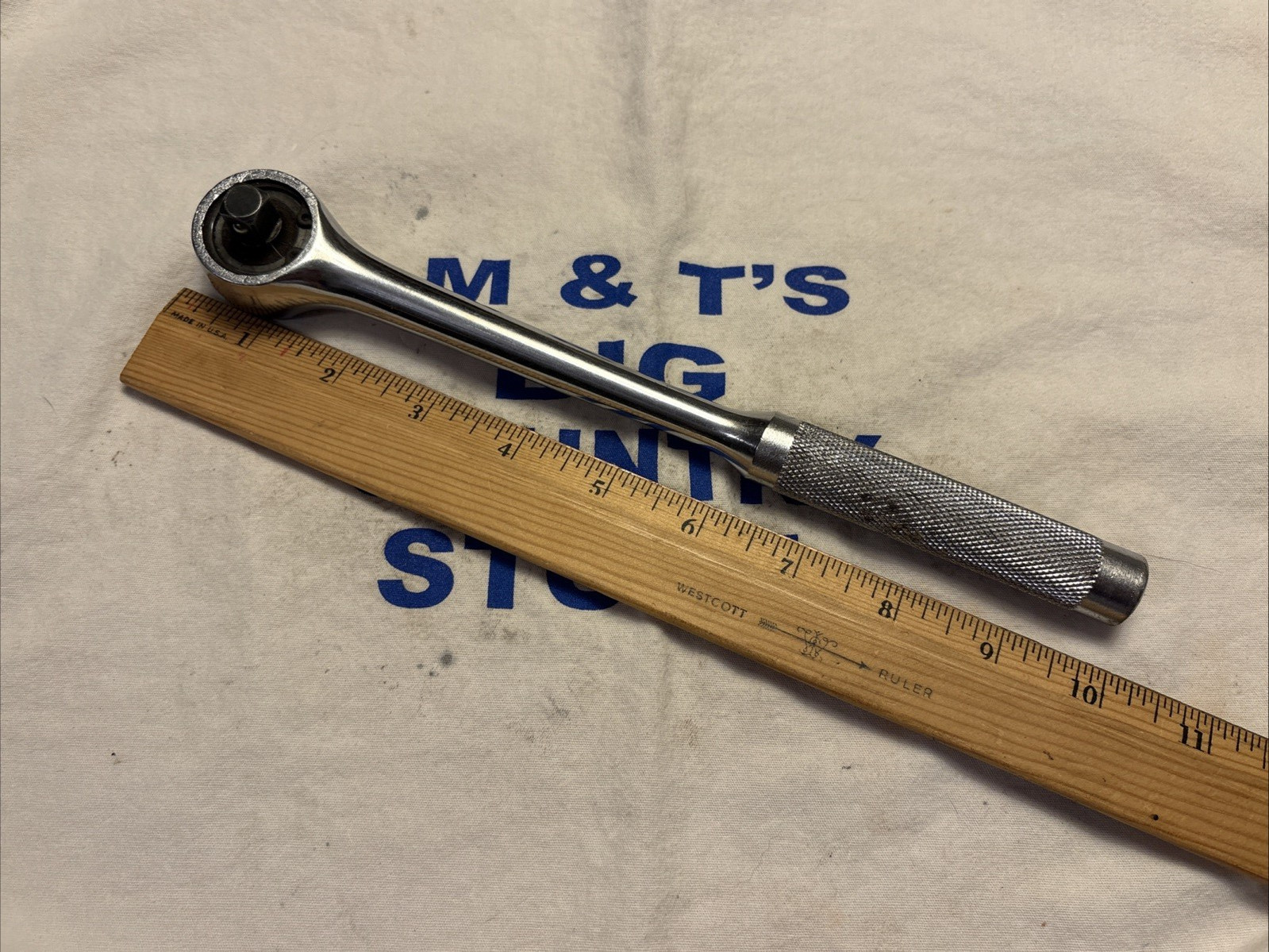 Matco Tools USA 3/8» Drive Knurled Handle Ratchet BR11N