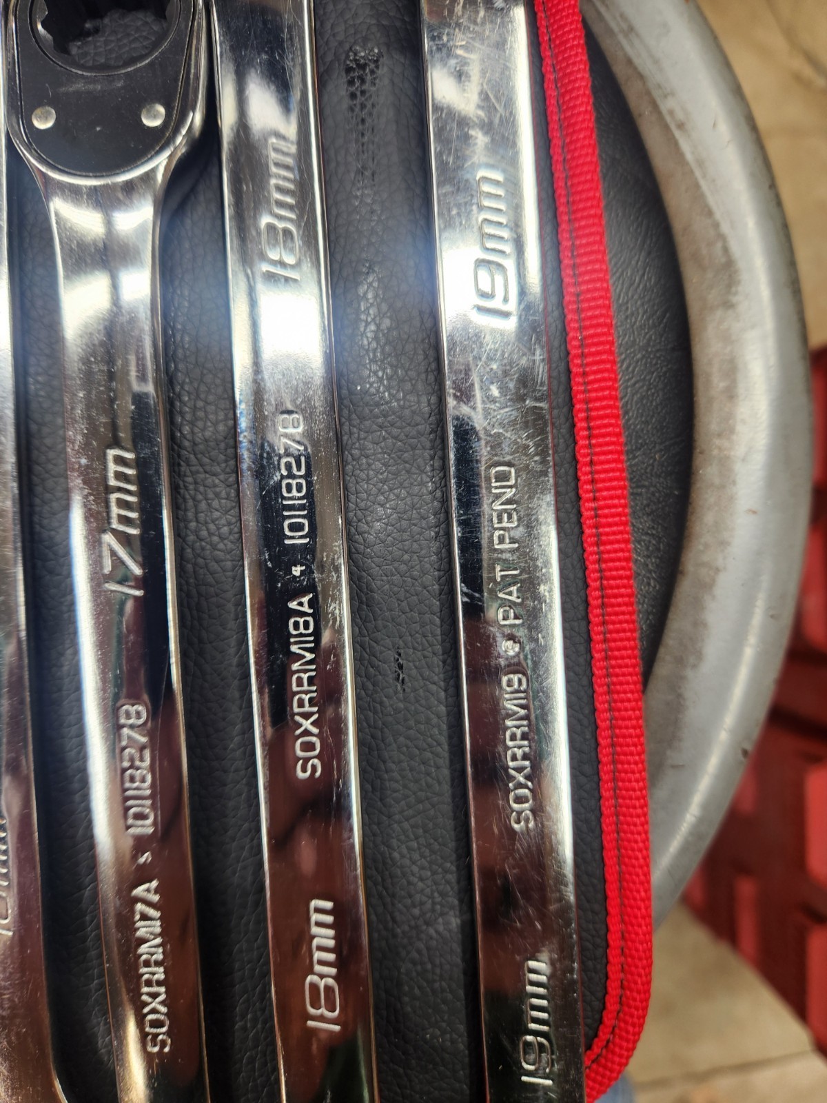 Snap On 14 Piece Flank Drive Plus Metric Ratcheting Box Combination Wrench Set