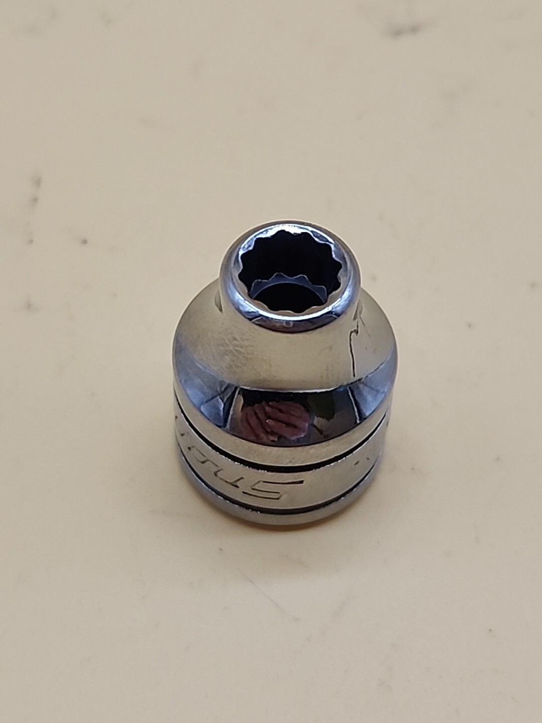 Snap-On Tools F081 SAE 1/4″ Chrome Shallow Socket – 3/8″ Drive – 12pt USA