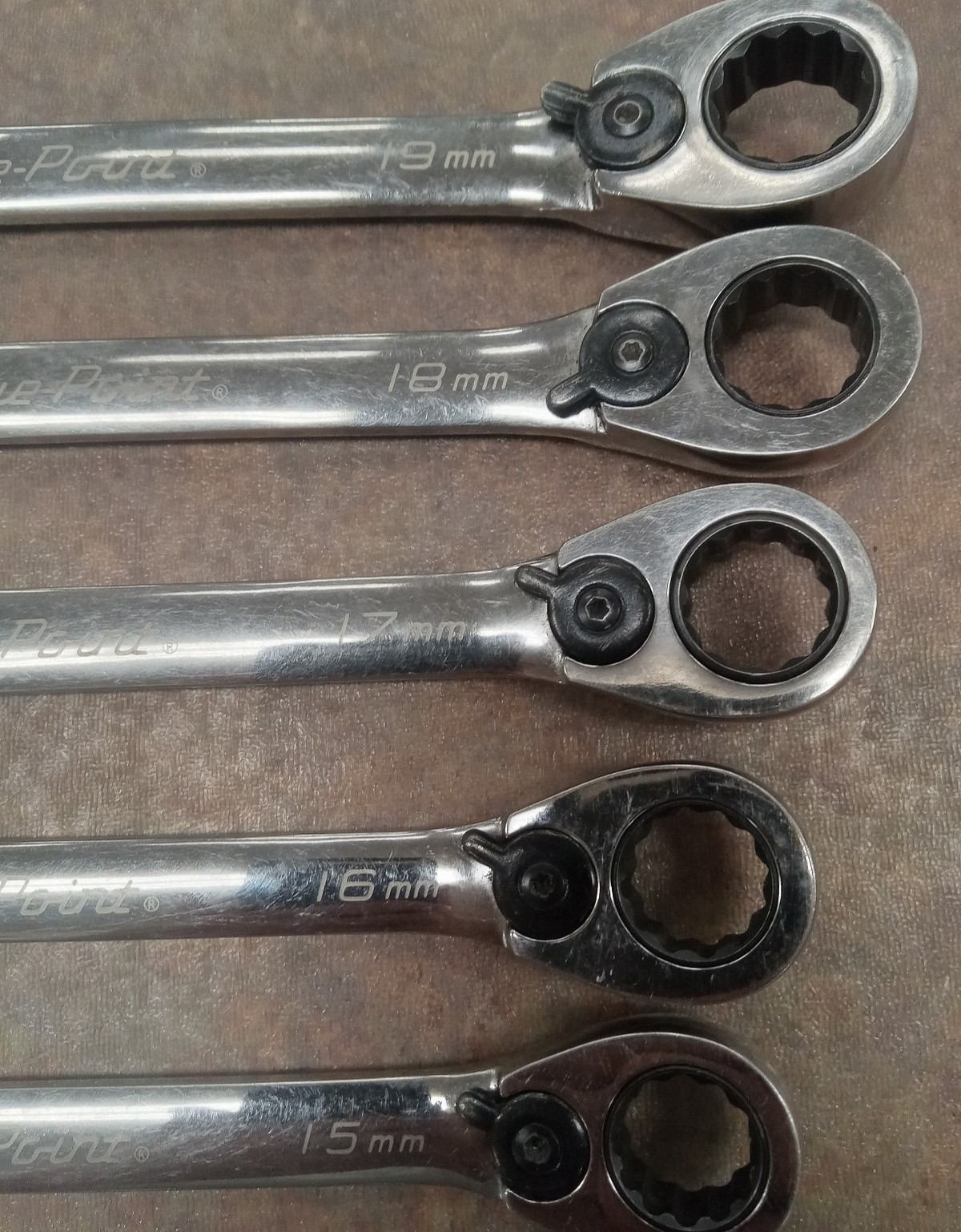 BluePoint Snapon 11 Pc 12pt Metric 15° Offset Ratcheting Combo Wrench BOERM Set