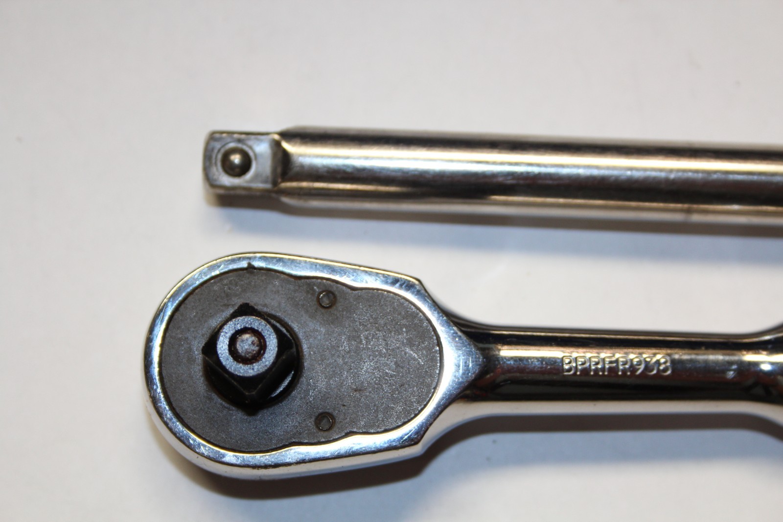 BLUE-POINT TOOLS 3/8″ Drive Quick-Release Ratchet & 10″ Extension 2pcs