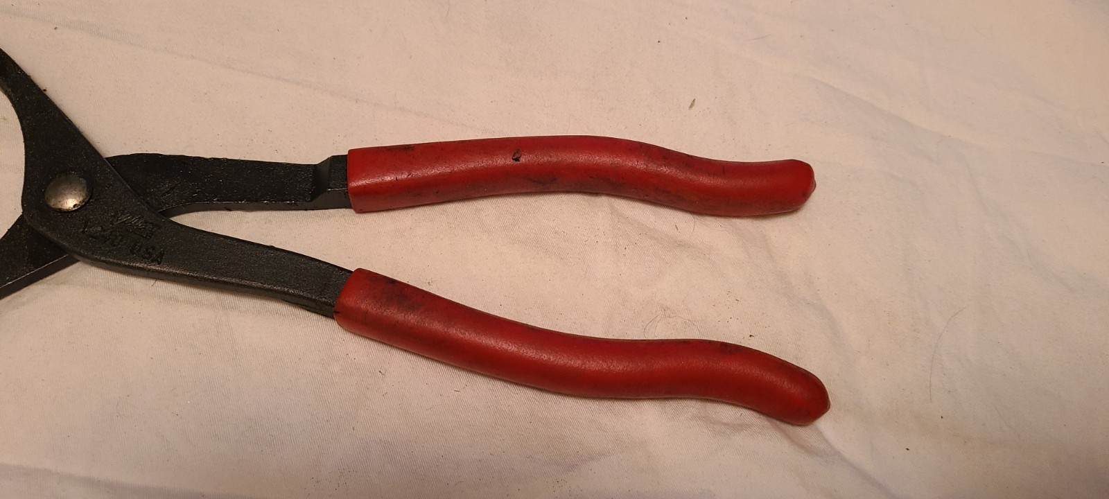 VLIM USA Made V240 Filter Pliers 12″ Long