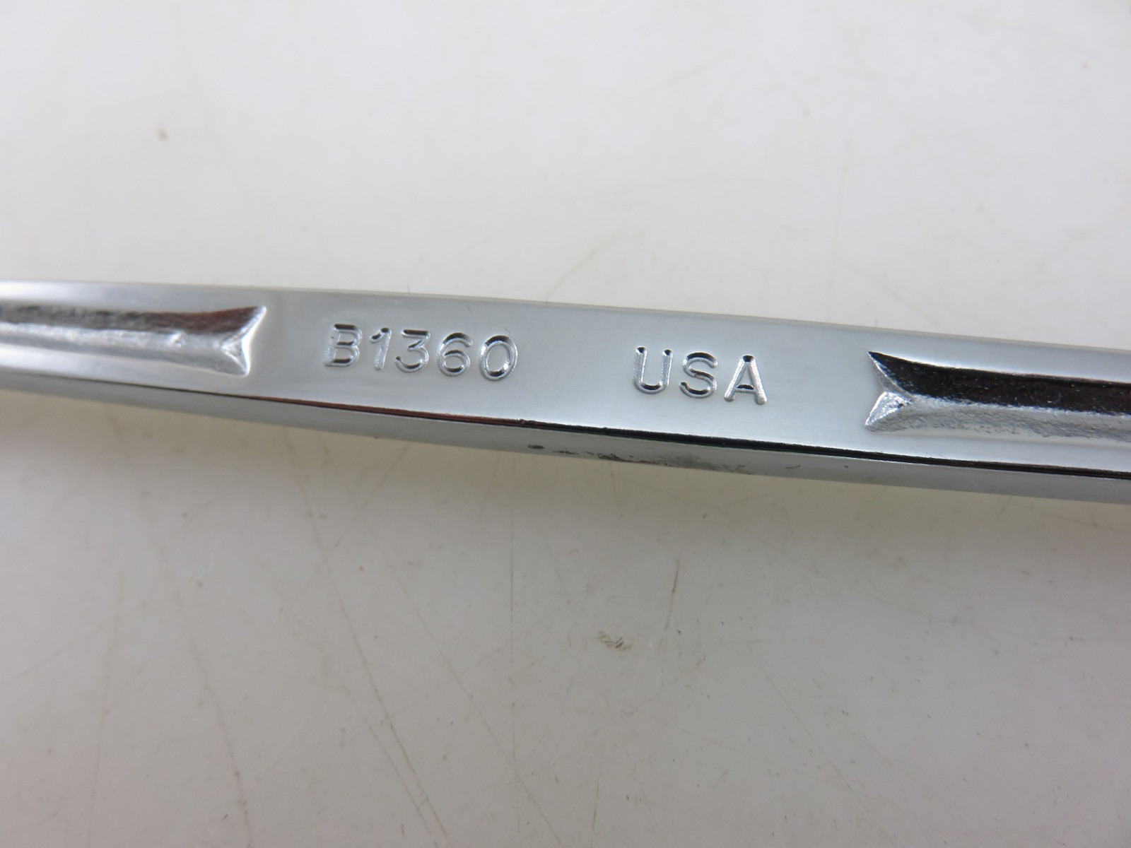 Snap-On B1360 Saltus Flex Head Socket Brake Wrench 1/4″ x 5/16″ SQUARE BOX END