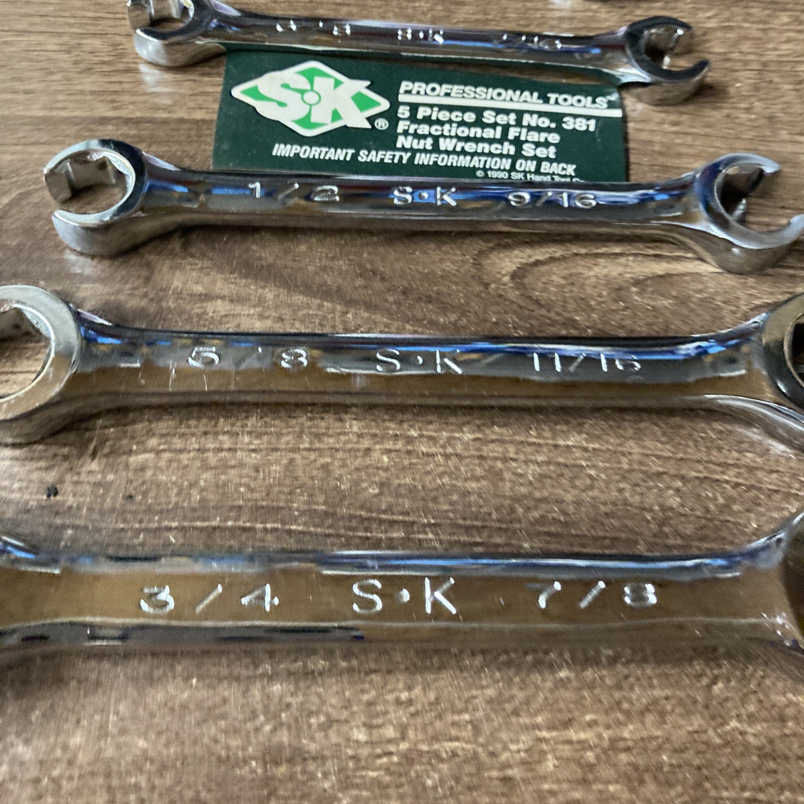 SK Tools USA 381 SAE 1/4-7/8″ 5pc Flare Nut Line Wrench Set, 6 Point