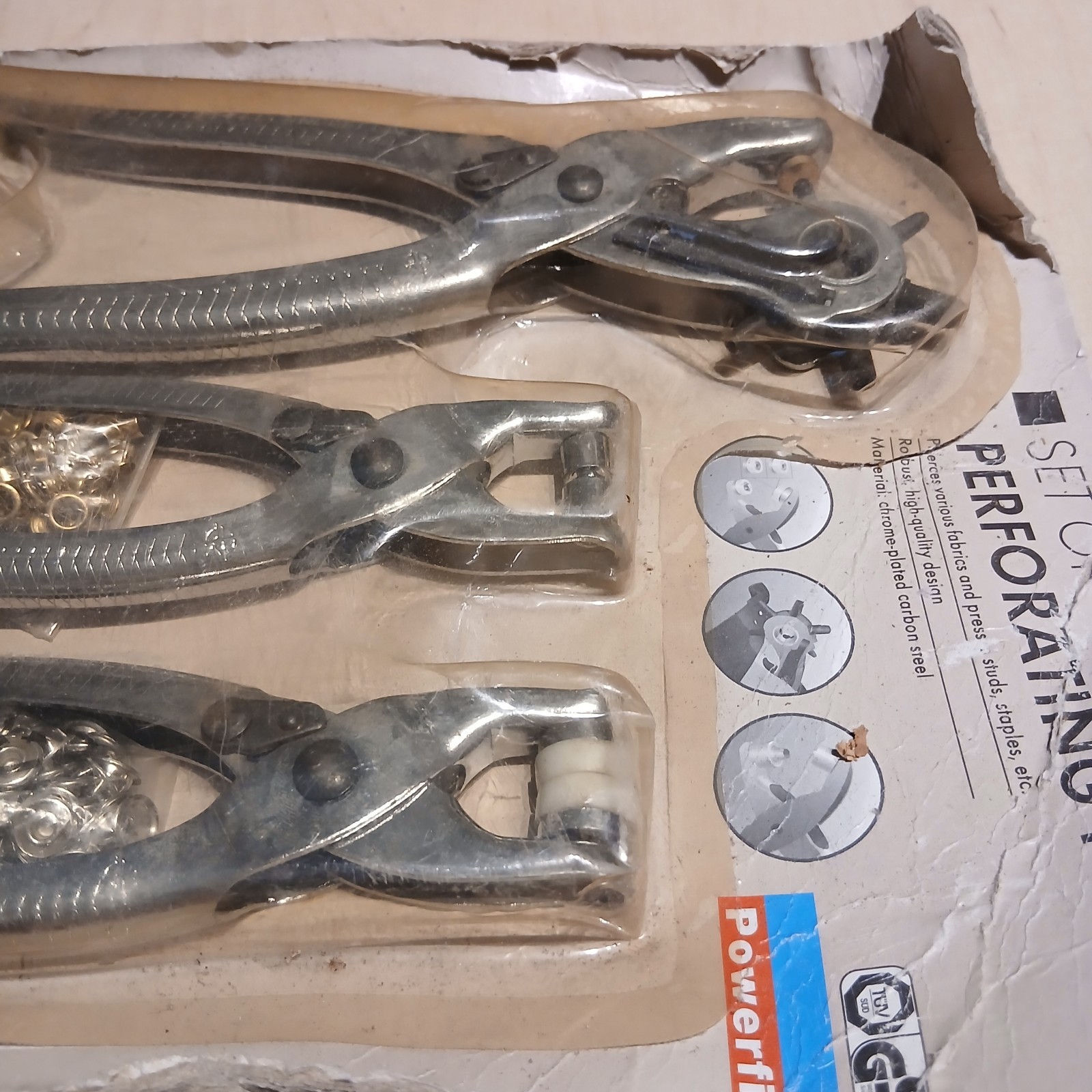 Set of Perforating Pliers Fabrics Studs Staples Chrome Plated Carbon Steel