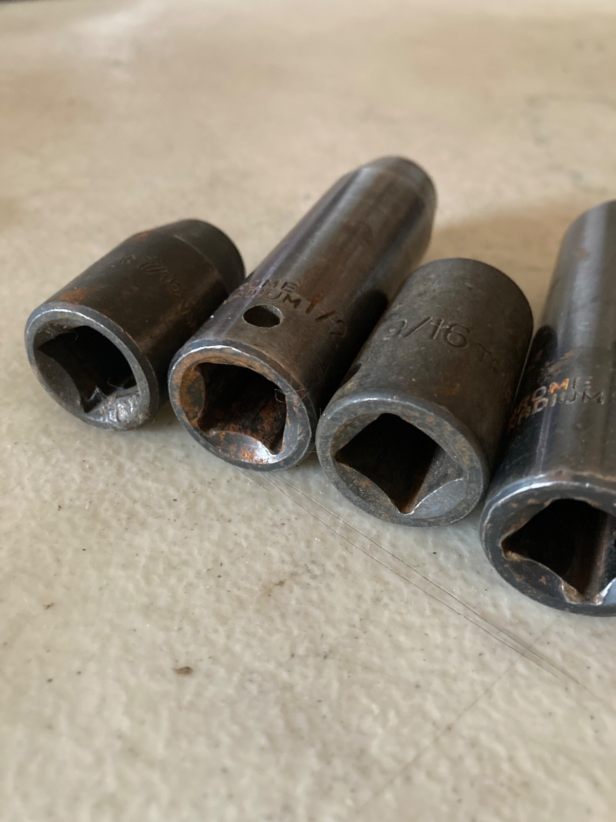Assorted 1/2″ drive 6pt impact sockets