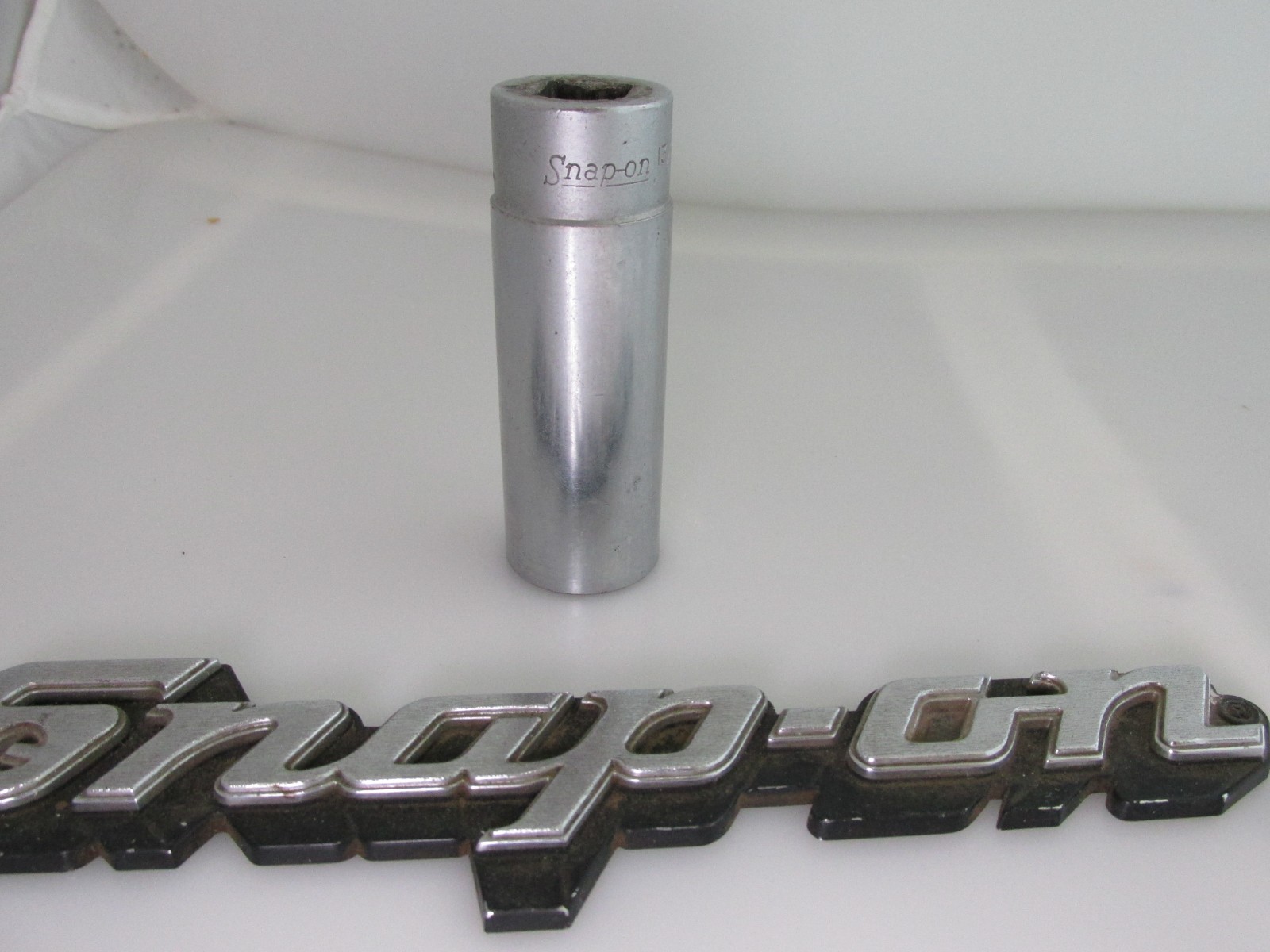 Snap On 13/16″ SVS261 Deep Socket Half Inch Drive 12 Point SAE Mechanic Tool
