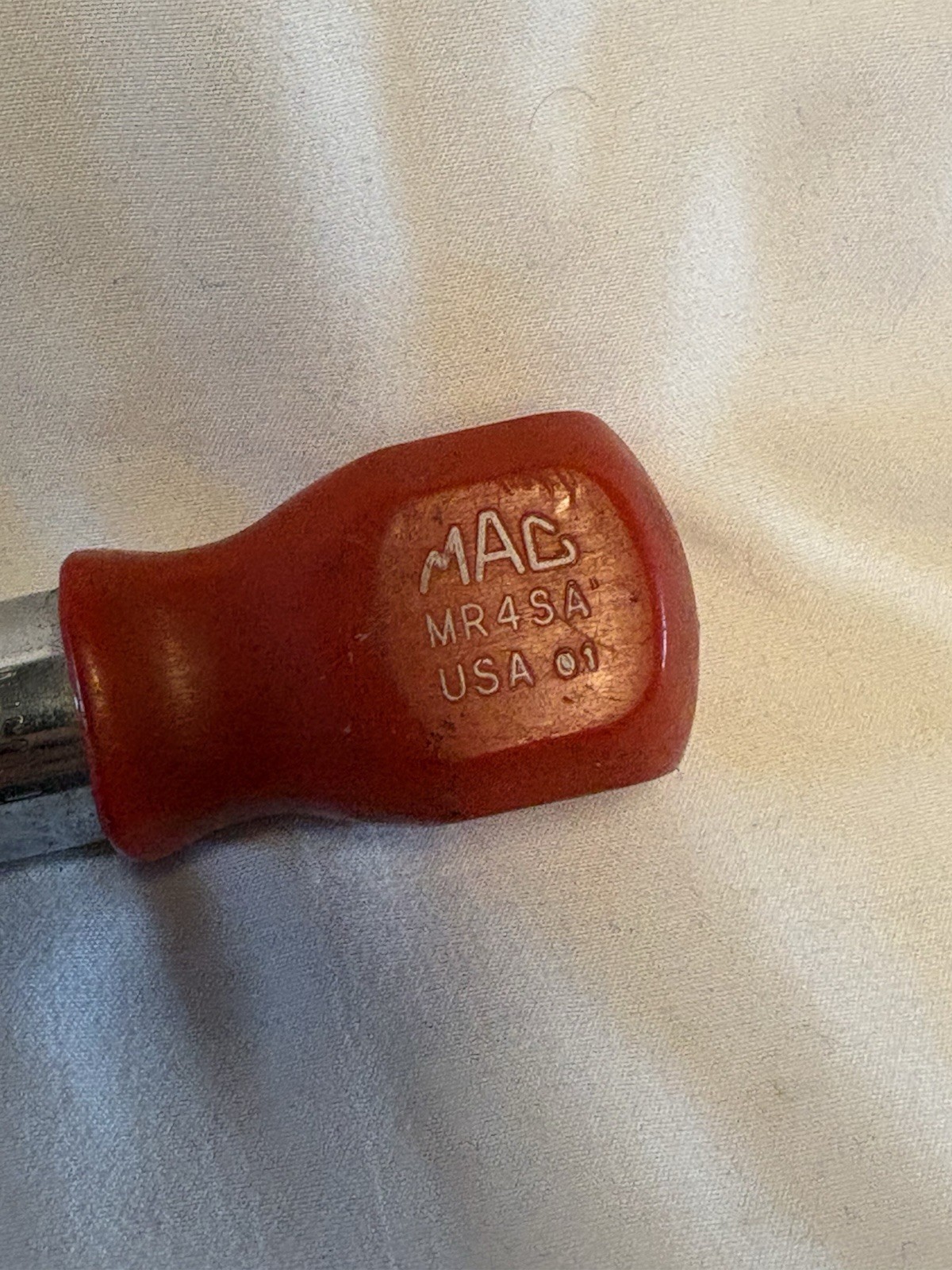 Mac Tools Mr4sa 1/4” Ratcheting Stubby Driver Red Handle