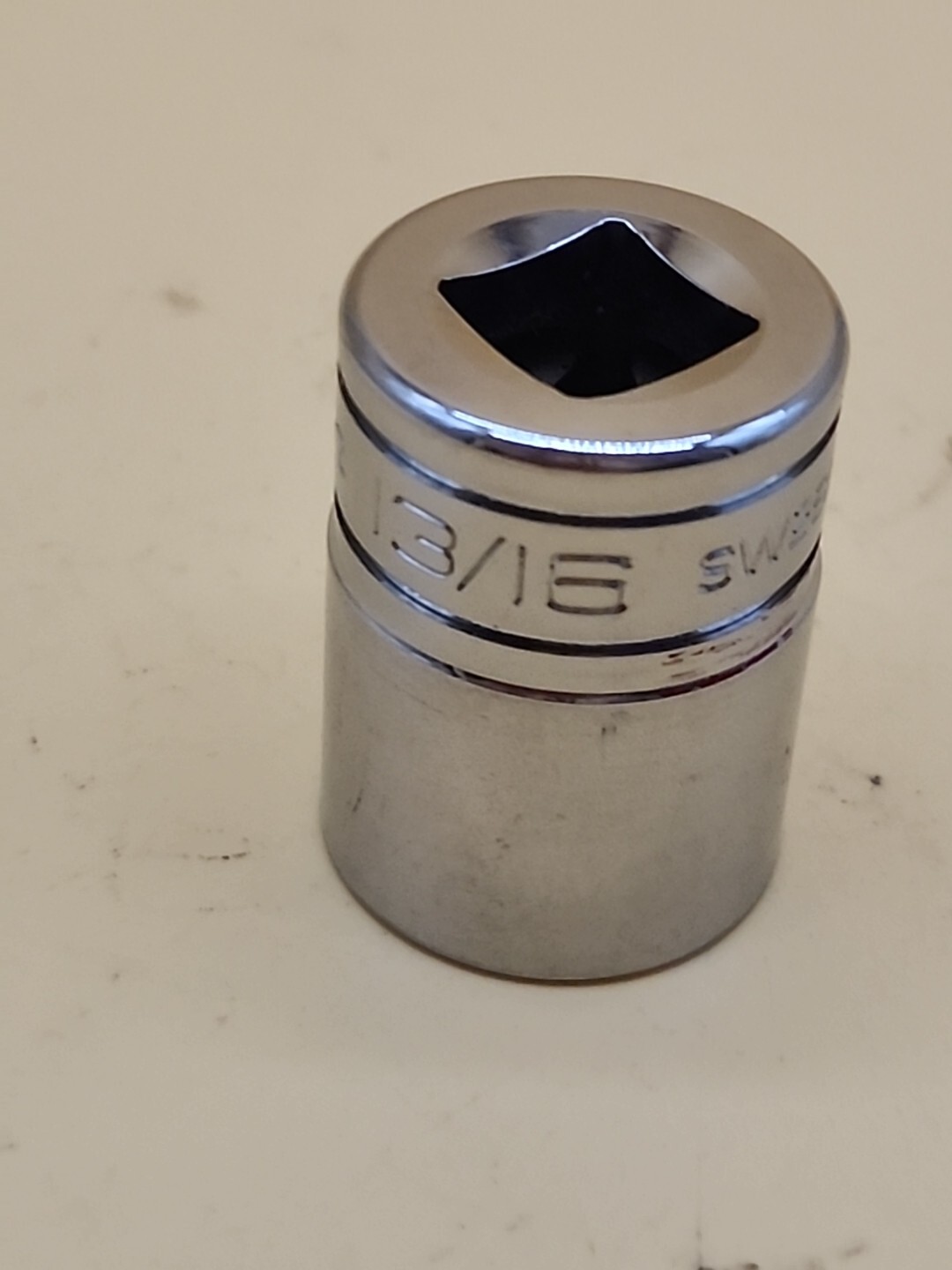 Snap-on Tool 13/16″ SAE Flank Drive Shallow Socket 1/2″ Drive 12 Pt SW261 USA