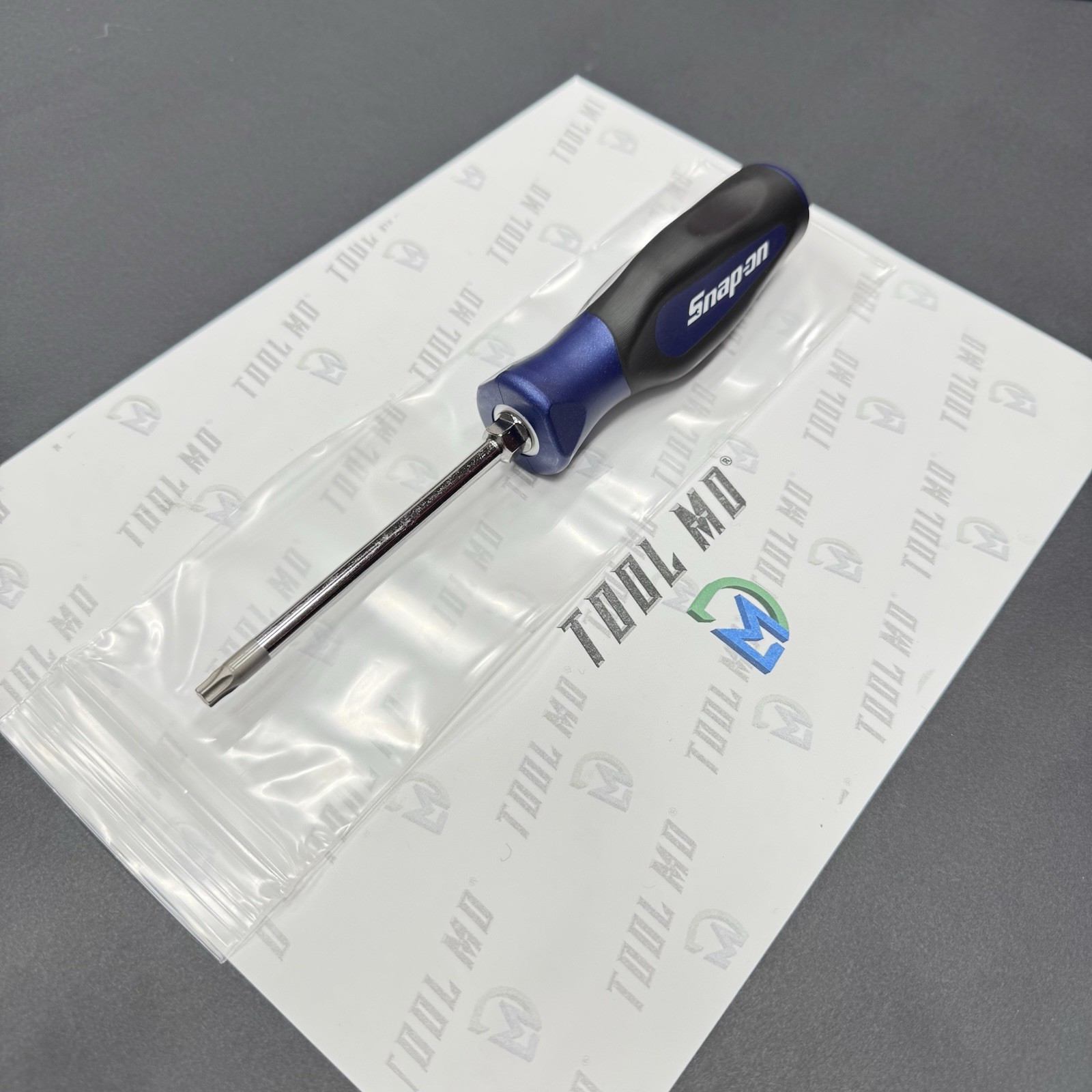 Snap-on Tools USA NEW POWER BLUE TORX T30 Tip Soft Grip Screwdriver SGDTX430BMB