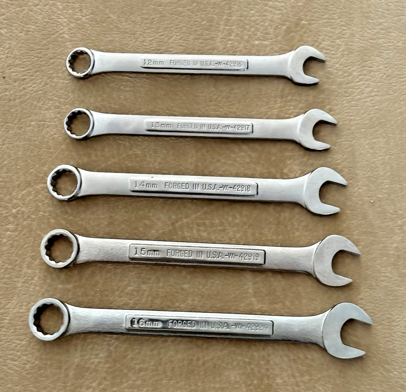 Craftsman 5 pc 12 pt Metric Combination Wrench Set, 12mm to 16mm, VɅ- USA EUC