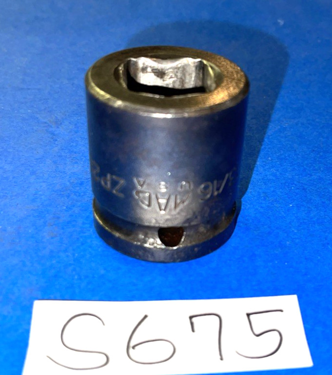 MAC TOOLS 3/4 DRIVE BUDD WHEEL IMPACT SOCKET 13/16 SQUARE