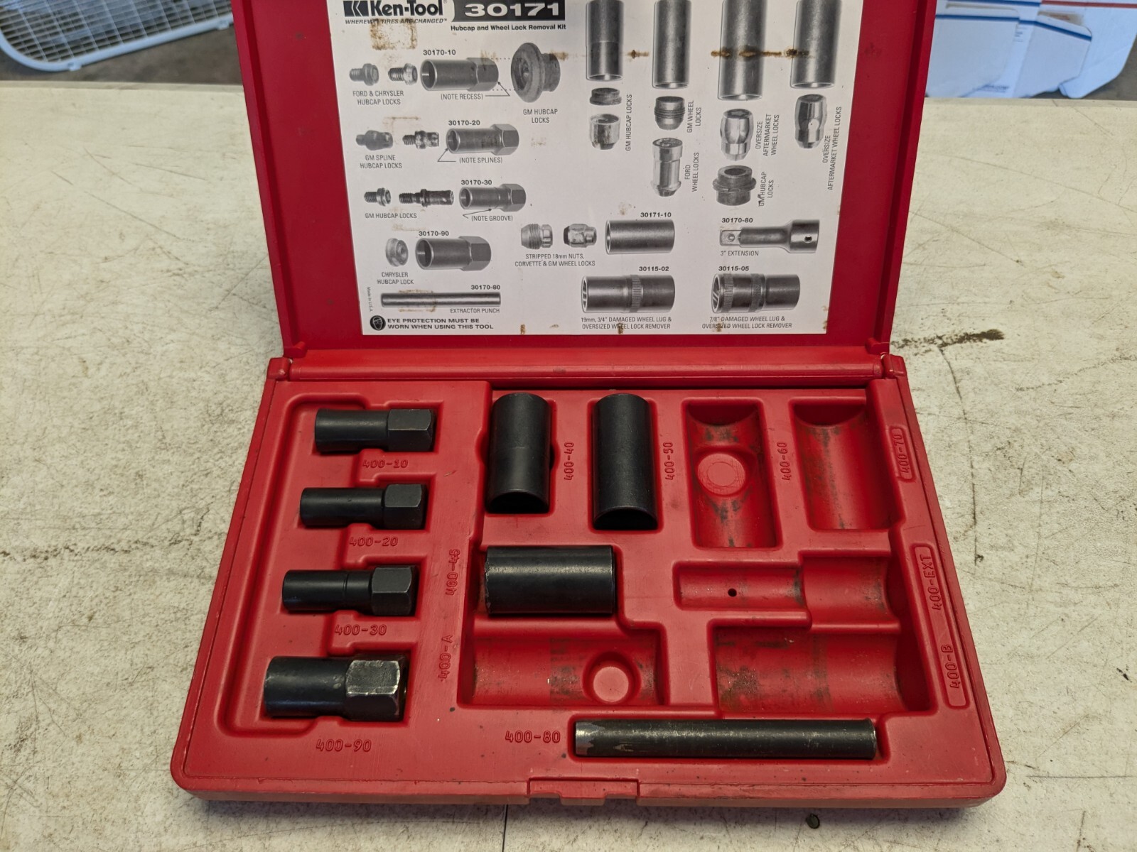 Ken Tool 30171 – 13 Piece Deluxe Wheel Cover & Wheel-Lock Removal Kit INCOMPLETE