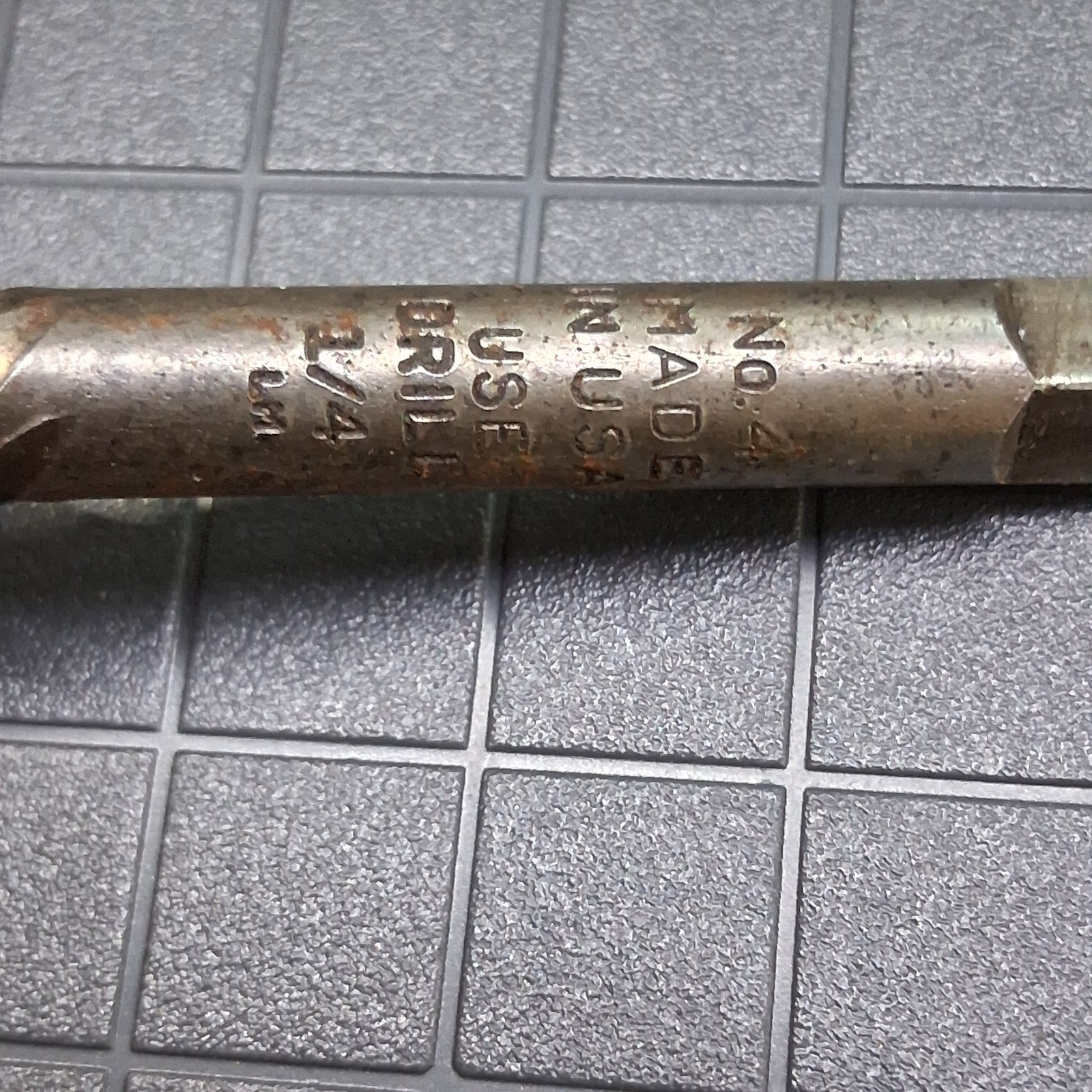 Vintage Dayton #4 Spiral Fluted Twist 5/16″ Bolt Screw Extractor Bit