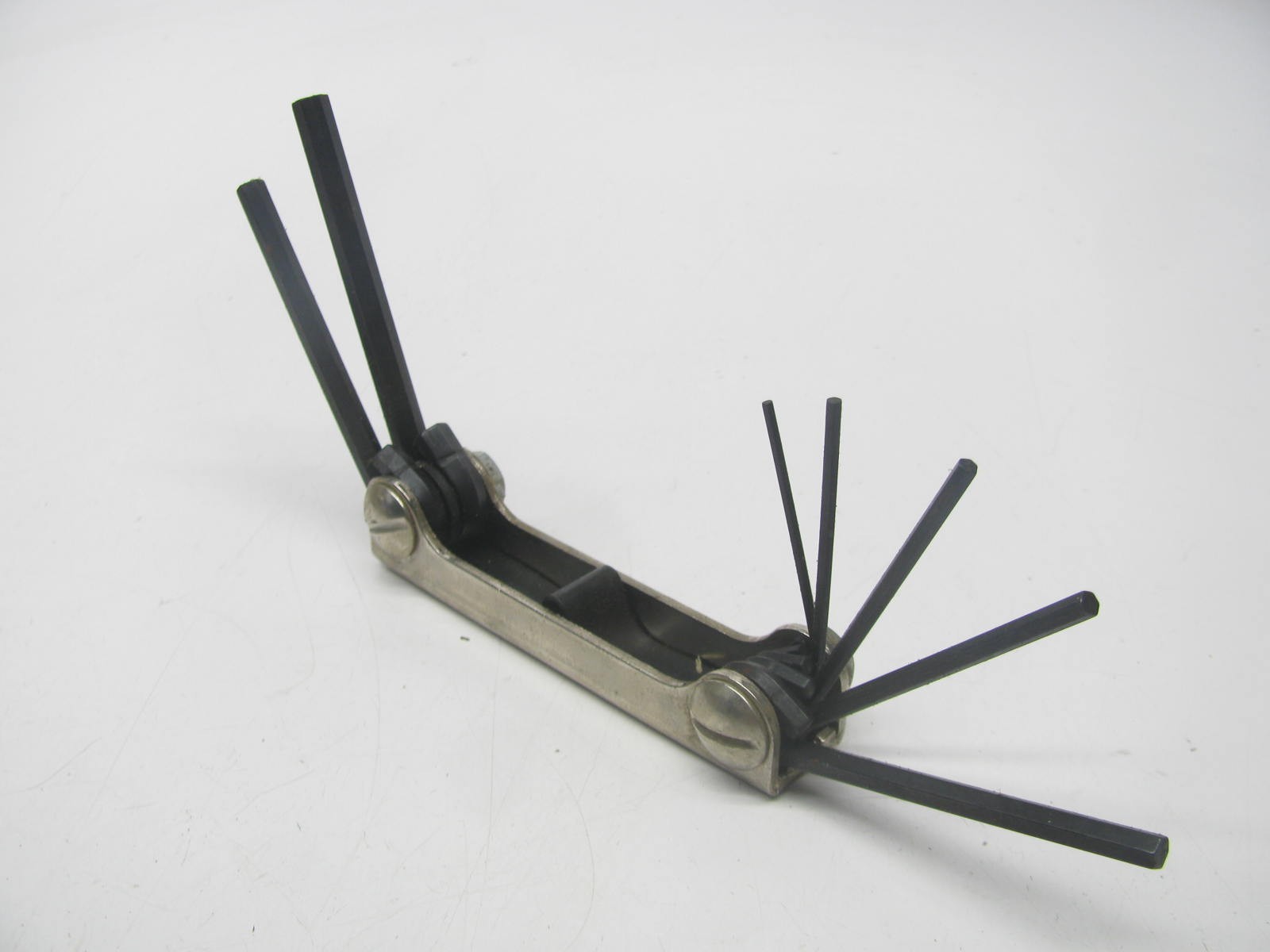 NOS Chesco 88017 7 Piece Folding Hex Key Set 1.5mm 2 2.5 3 4 5 6 – MADE IN USA