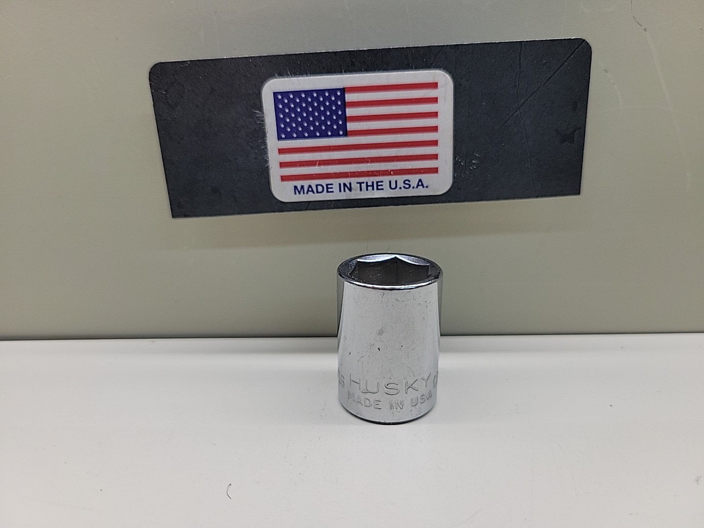 Husky 9/16″ Socket 6 Pt 3/8 Dr. CB-618 For: Homeowner Craftsman Mechanics USA