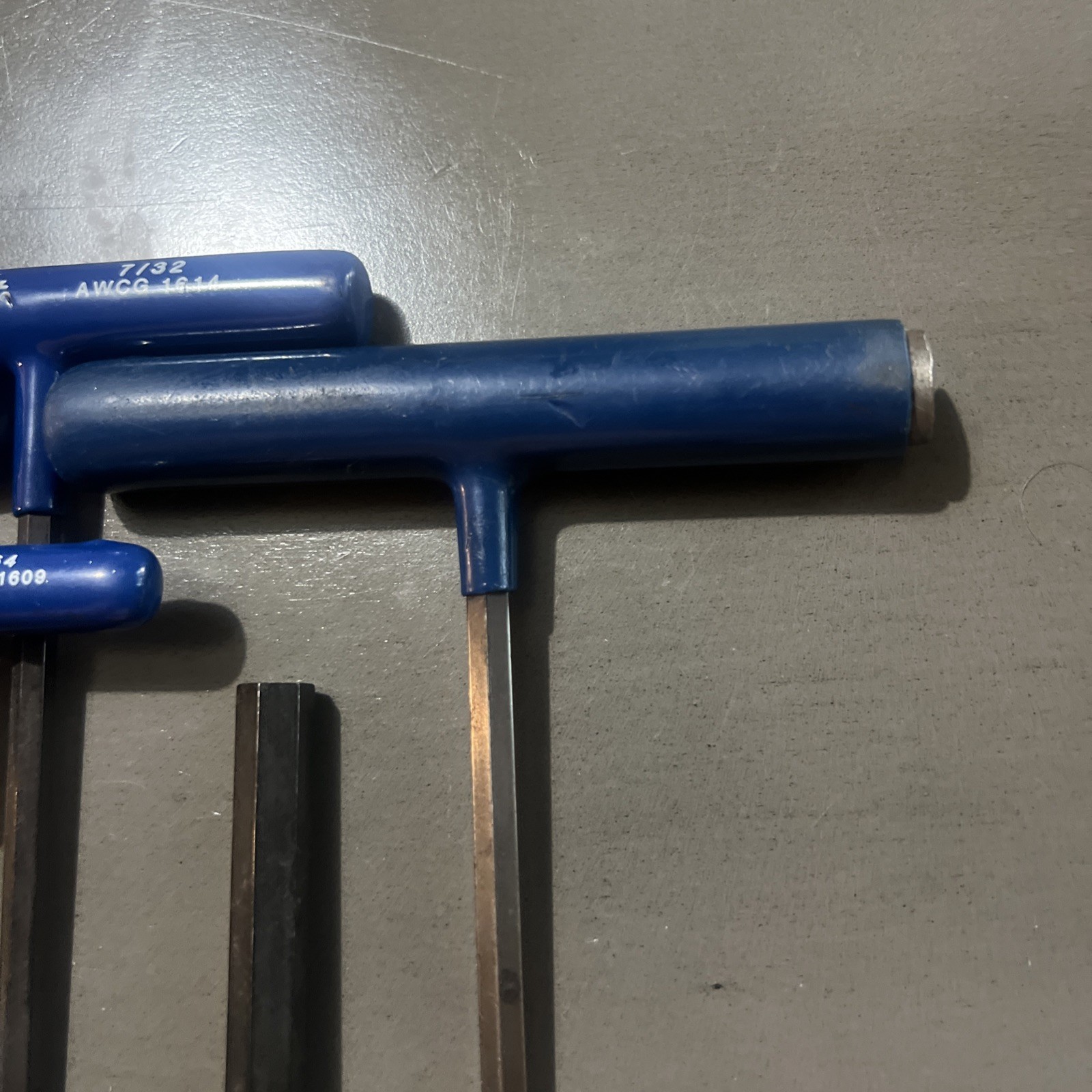 BLUE-POINT TOOLS 2 SETS 6 T-HANDLE HEX SAE & 8 T-HANDLE HEX METRIC WRENCHES