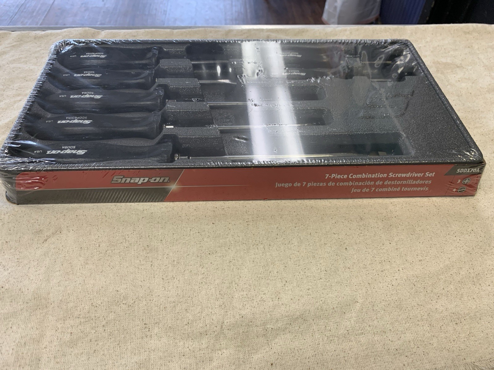 New Snap-on™ Black Hard Handled 7-piece Screwdriver Set SDDX70A #15083