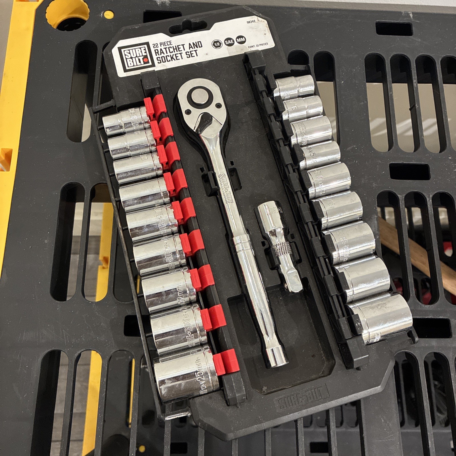 Sure BILT 98342 Ratchet and Socket Set 22 Pcs NEW