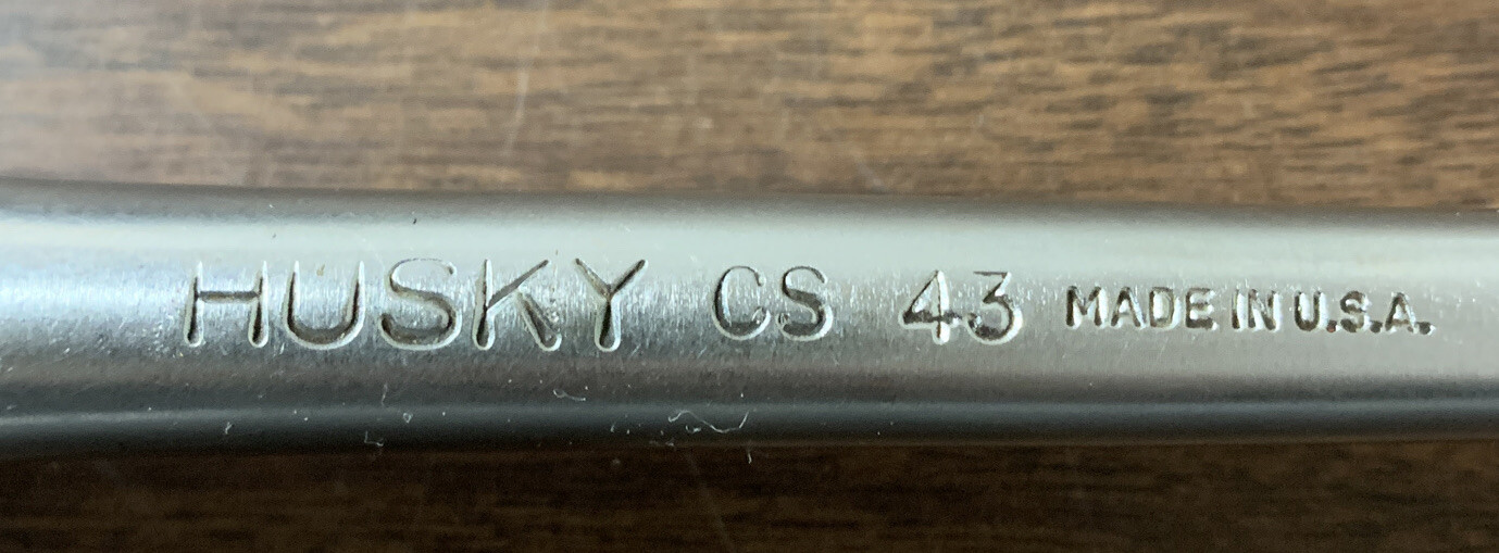 Vintage HUSKY 1/2» Drive Ratchet Knurled Handle CS43 Made In USA With Sockets