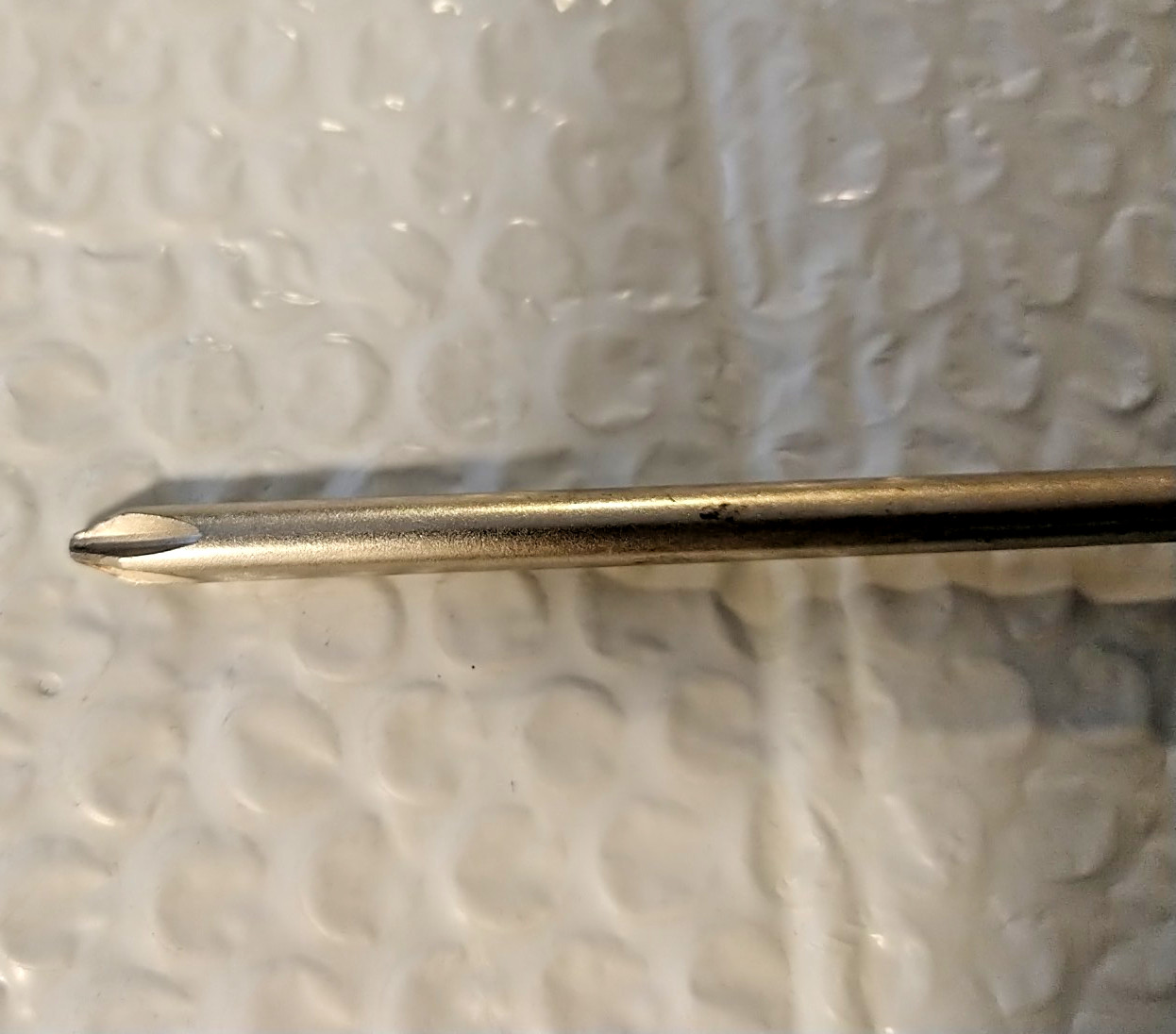CRAFTSMAN TOOLS USA 41295, #2 PHILLIPS SCREWDRIVER, 7.75″ LONG.