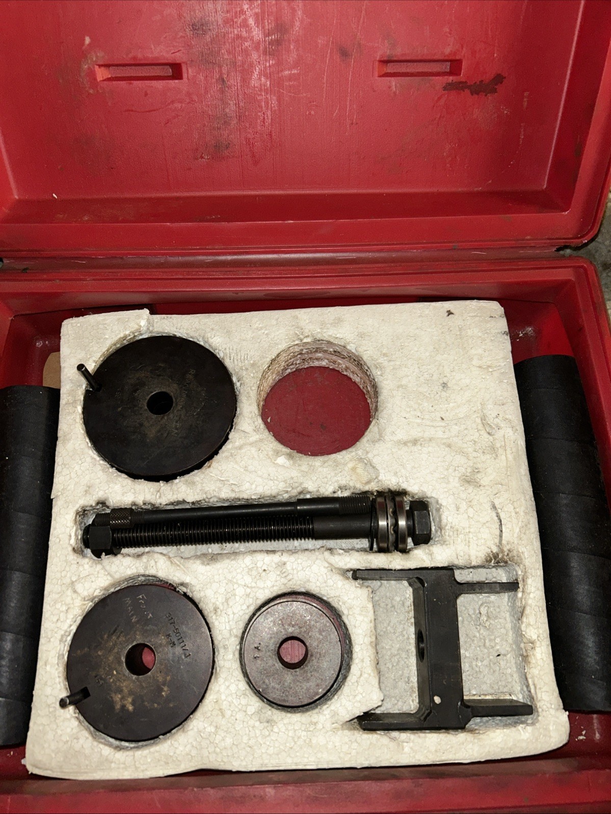 Vintage Kent Moore Lister Petter Main Bearing Tool Set 317-50111 Case Complete