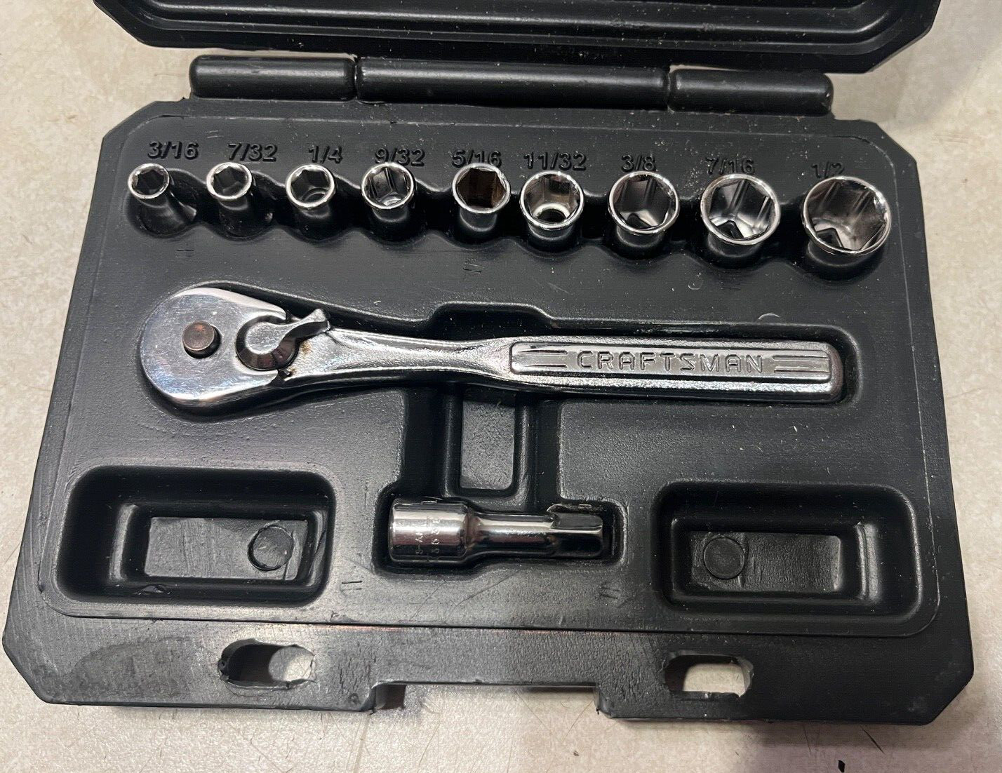 Craftsman 9-34860 SAE 11 Pc 1/4” Drive Socket & Ratchet Wrench Set