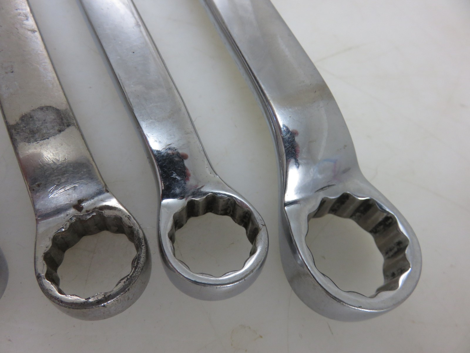 Snap-On XBM Series METRIC Offset Box End Wrench 4pc Set 10mm-15mm + 17mm x 19mm