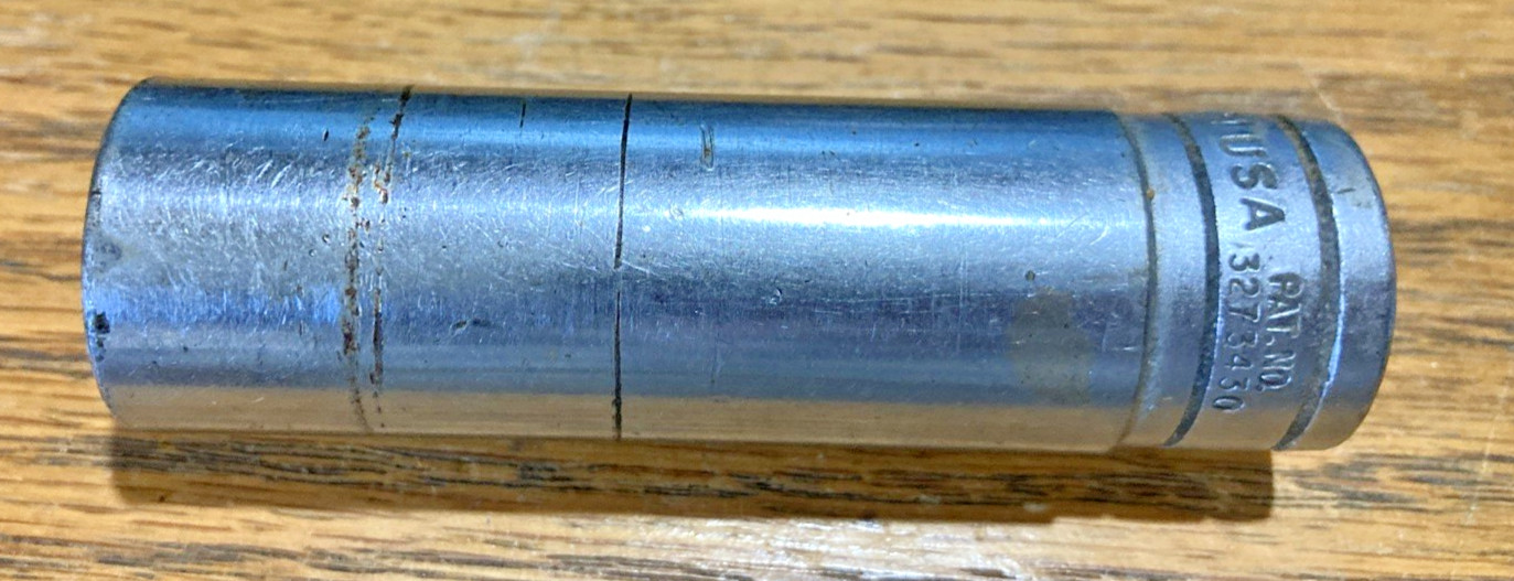 Snap-on Tools 11/16″ TS221 Deep Socket 1/2″ Drive SAE 6 Point Chrome USA