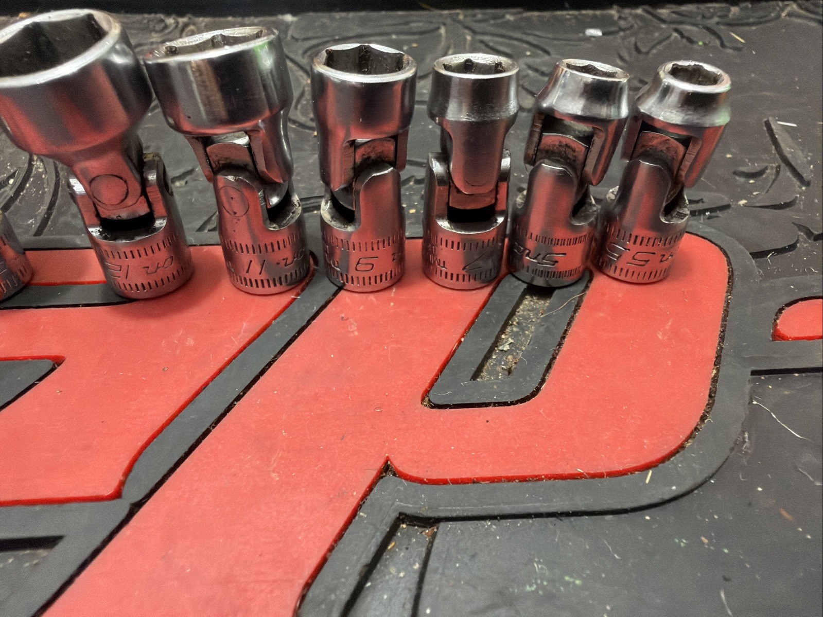 Snap-on 9 Piece 1/4″ Drive 6-Point Metric Swivel Universal Socket Set – USA
