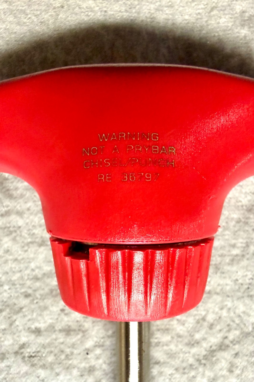 Snap-on Red T-Handle Ratcheting Screwdriver SSDMRT4 Standard Shaft 2 Snap-on Bit