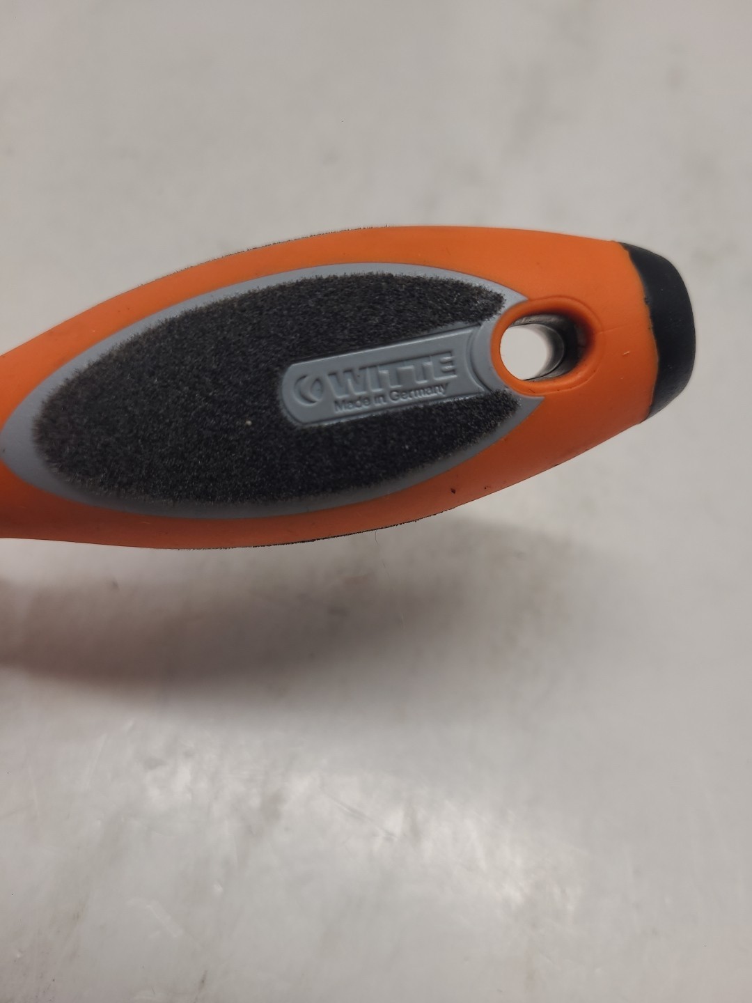 Matco Tools SPTOGR8C Torx Screwdriver T8 x 3-1/2″ Shaft Non-slip – Germany