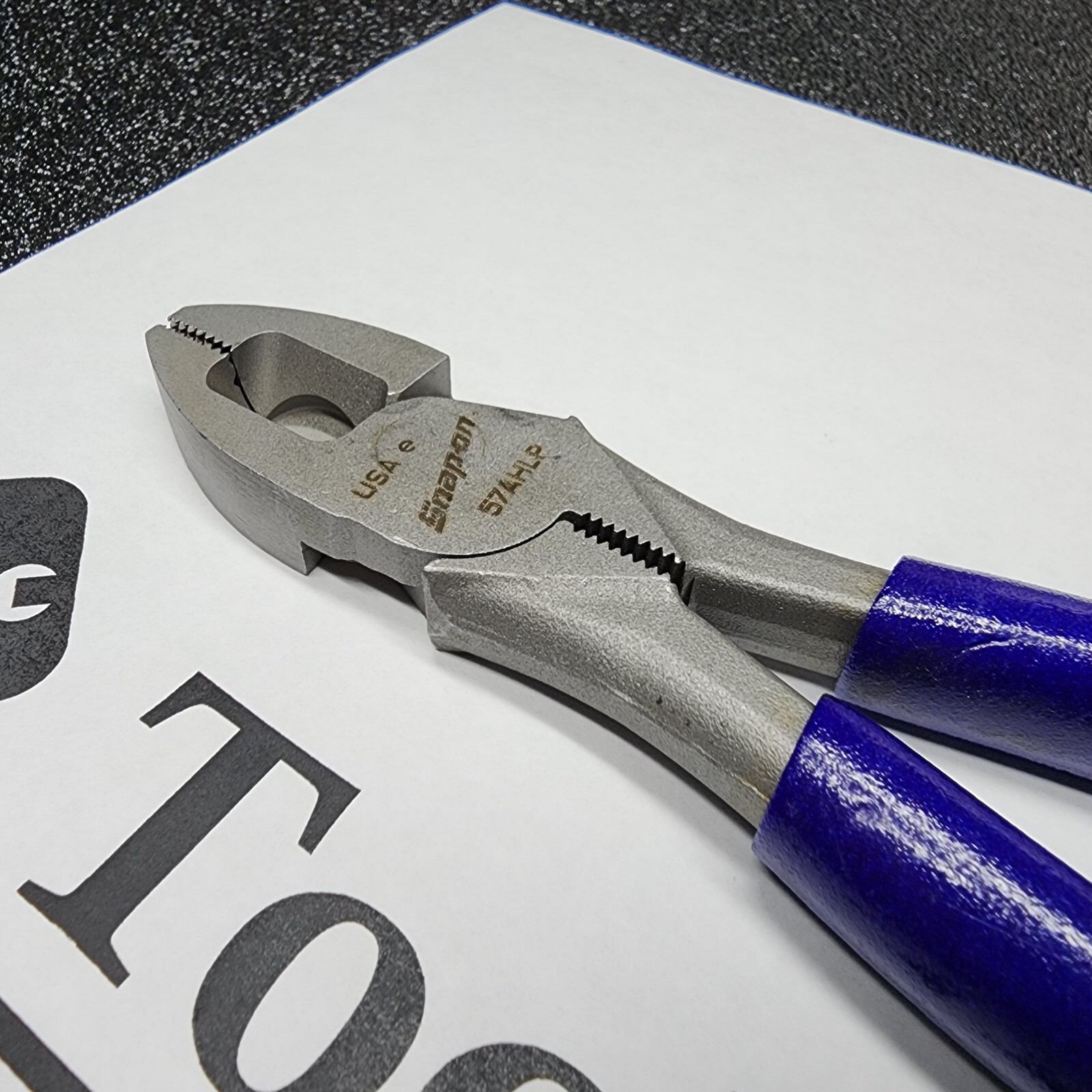 Snap-on Tools USA RARE NOS 7″ DARK PURPLE Heavy-Duty Lineman’s Pliers 57AHLP