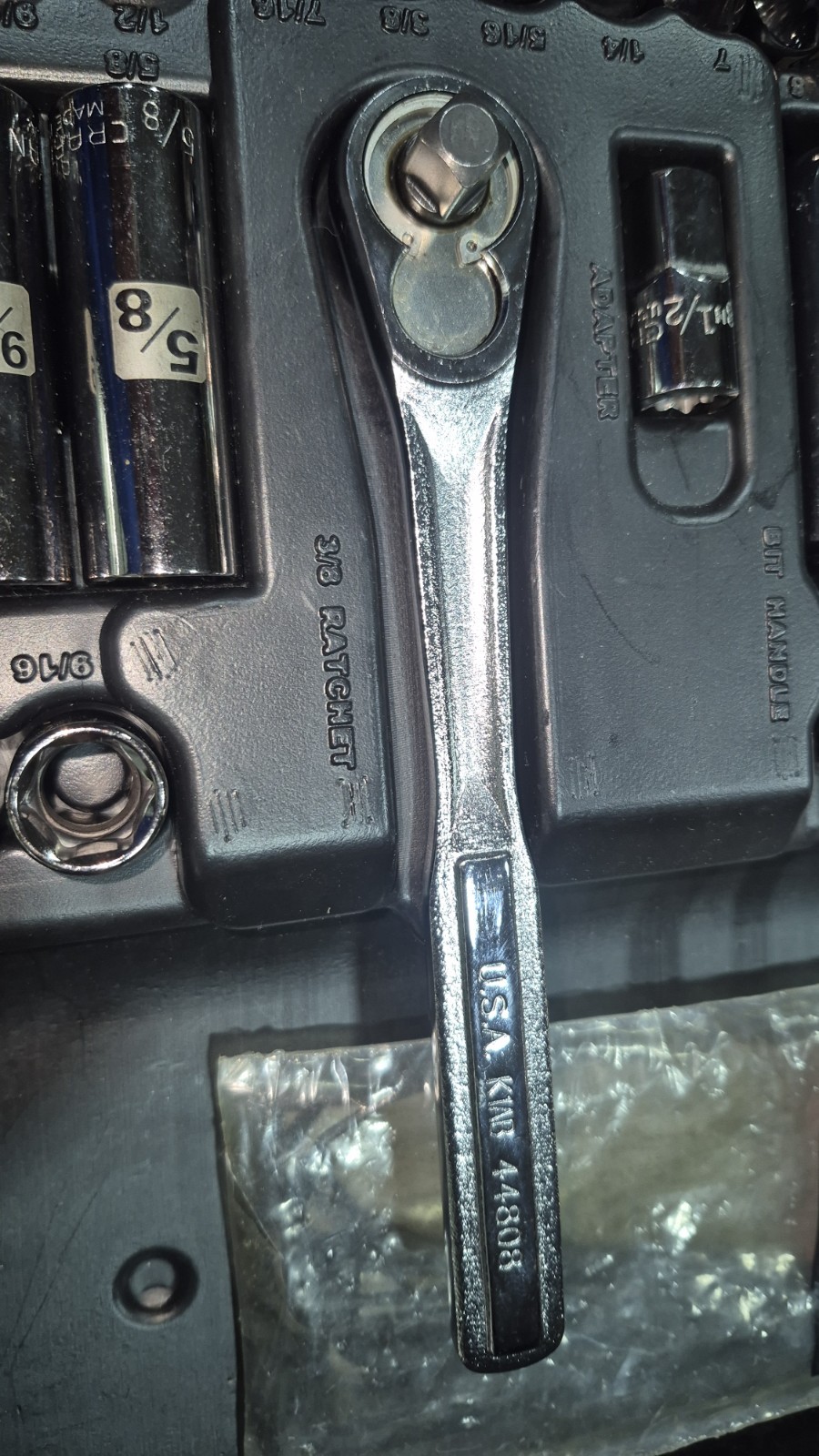 Complete Craftsman 34118 118pc Metric & SAE Socket Set 1/4″ 3/8″ 1/2″ Drive USA