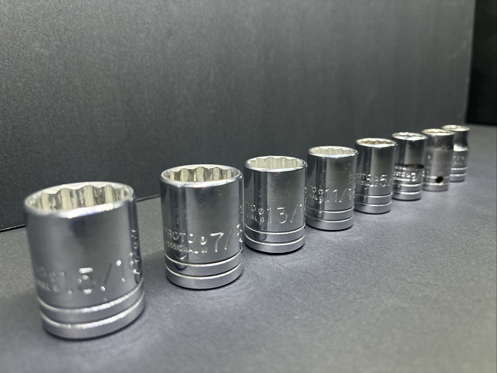 8 Proto 1/2″ Drive 7/8, 15/16, 13/16, 11/16, 9/16 SAE Sockets Chrome 12 Pt USA