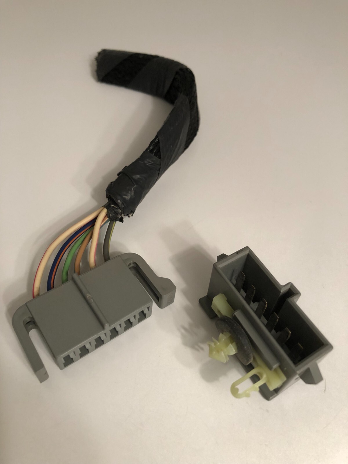 FORD E8TB-14A624-AB Clutch Interlock Switch Bypass Connector & Pigtail OEM