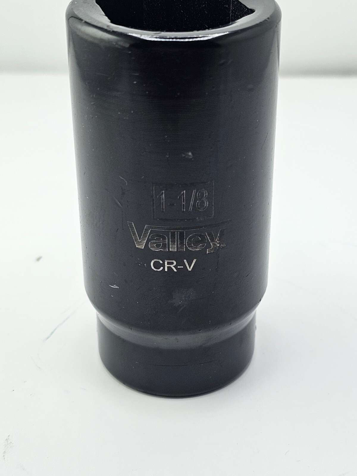 Valley 1-1/8″ Deep Socket 6 Point CR-V