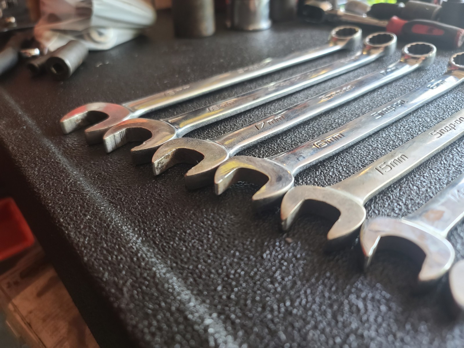SNAP-ON 10PC METRIC 12PT FLANK DRIVE SHORT COMBINATION WRENCH SET 10-19MM