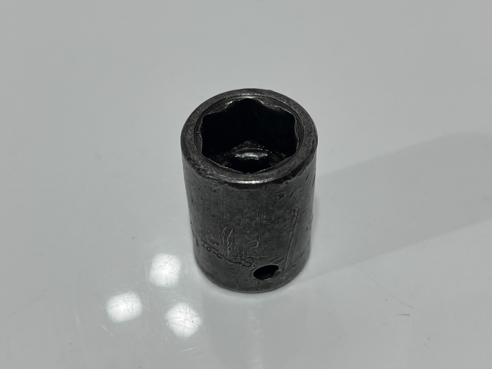 Snap-On Tools CANADA Rare IM220 11/16 Shallow Impact Socket, 1/2″ Drive, 6 Point